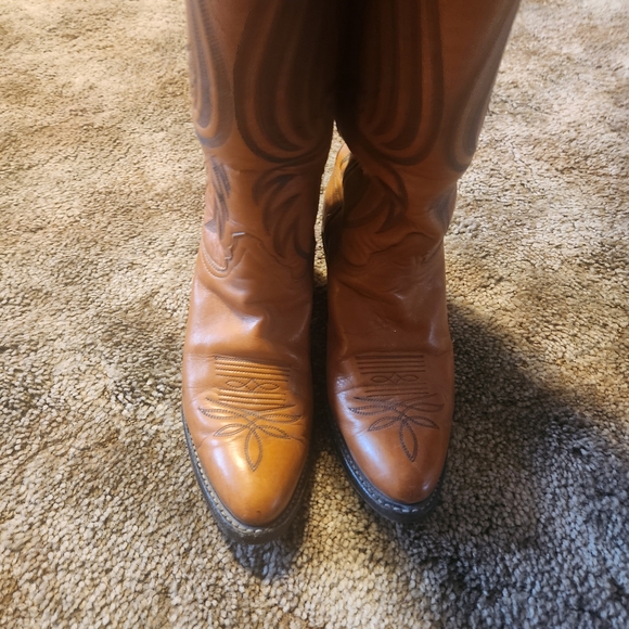 Vintage Tony Lama Brown Western Heeled Boots Size 7 - Picture 2 of 11